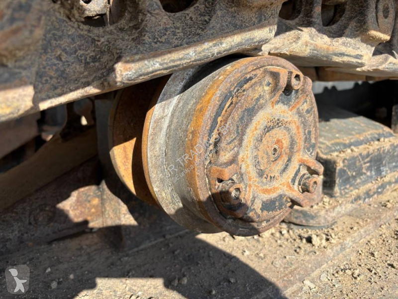 Багер Caterpillar