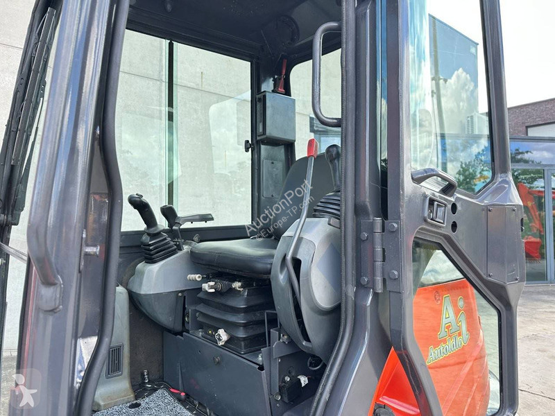 Graafmachine Kubota SZ
