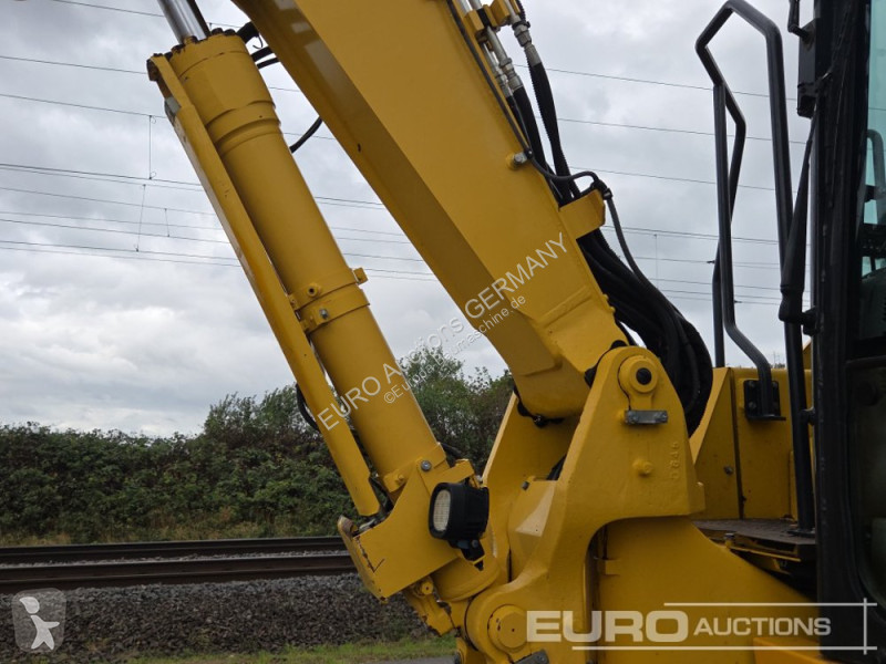 Екскаватор Komatsu PW118MR-11