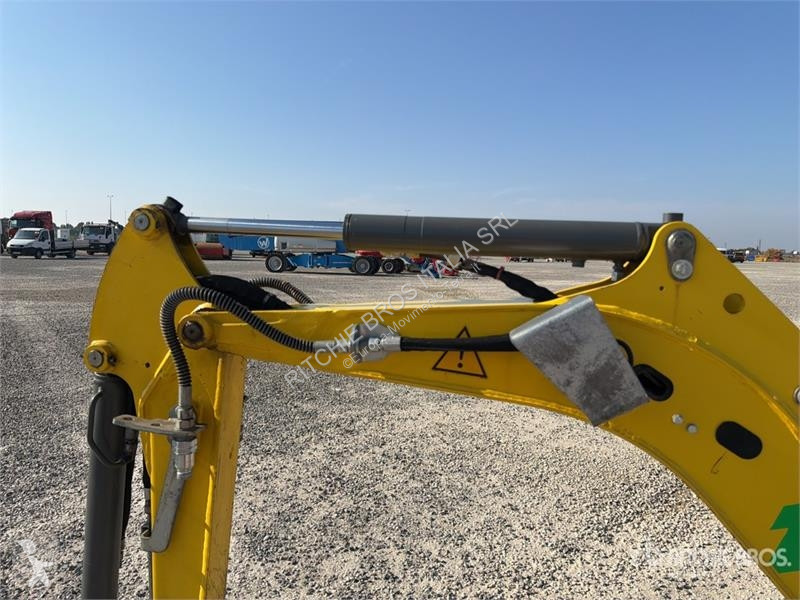 Екскаватор Wacker Neuson E
