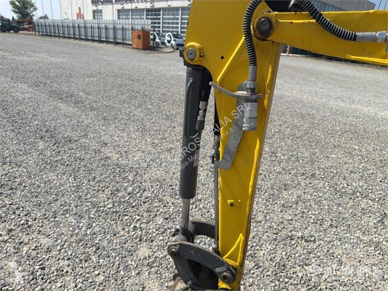 Екскаватор Wacker Neuson E