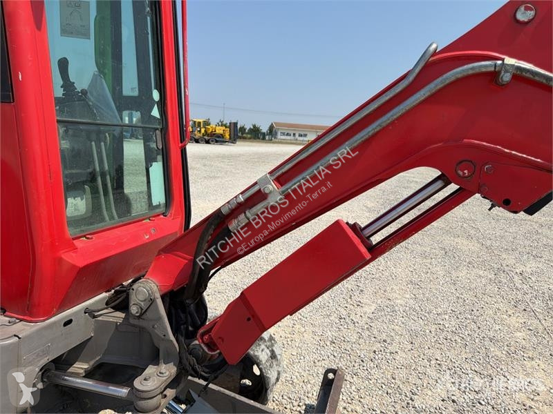 Yanmar Vio25 Mini Excavator excavator