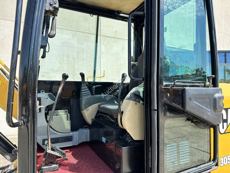 Caterpillar .5E2 excavator