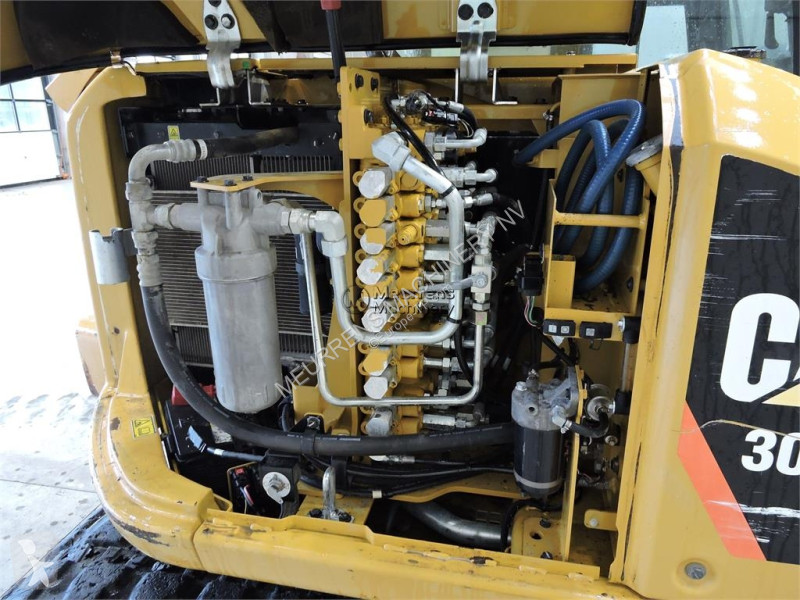 Escavadora Caterpillar 308
