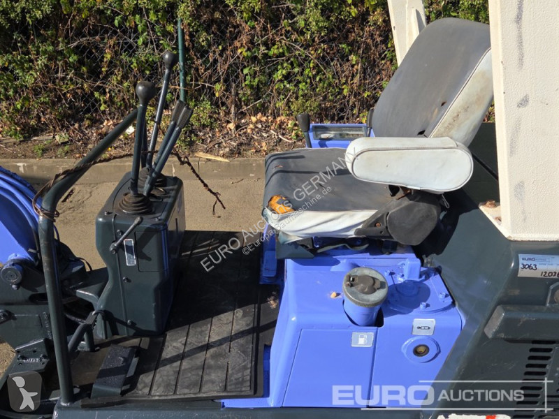 Kubota KX-014 excavator