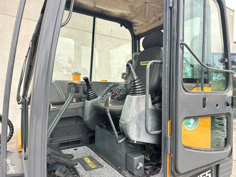 Экскаватор Hyundai R60VS