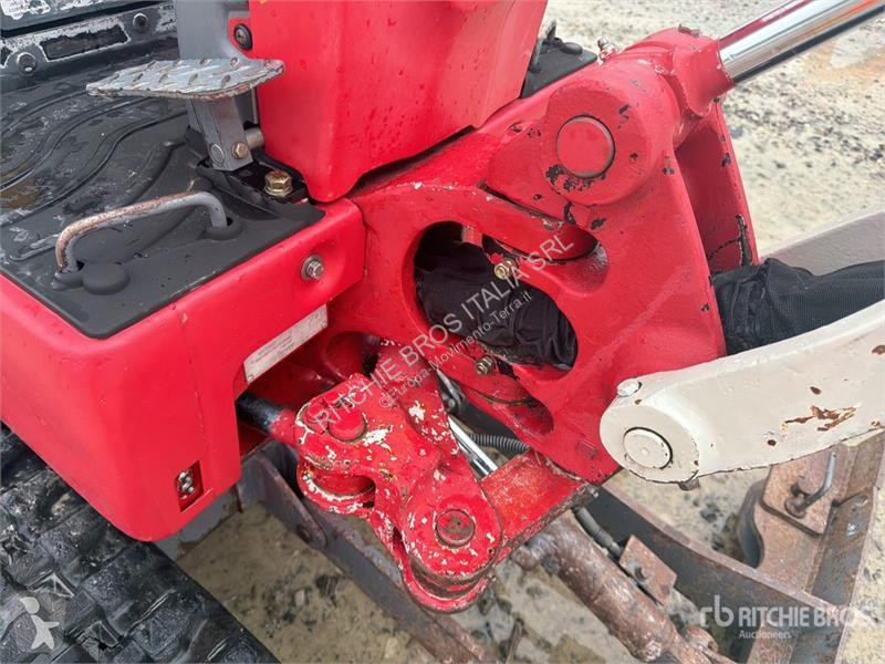 Экскаватор Takeuchi TB210R Mini Excavator