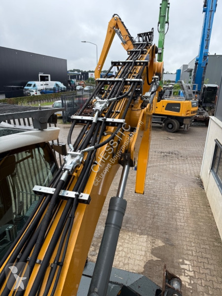 Экскаватор Liebherr 24 M - 24 - 24M - 24M