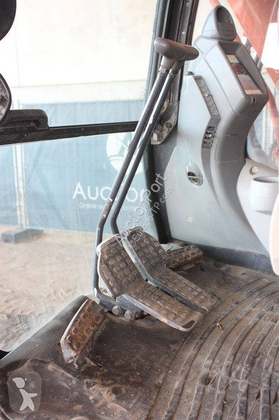 جرافة Hitachi 5B