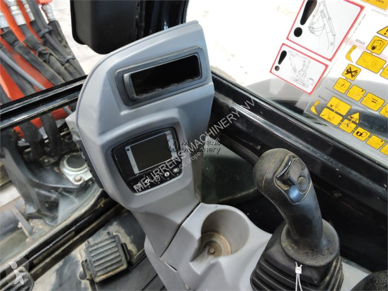 جرافة Kubota U48-4