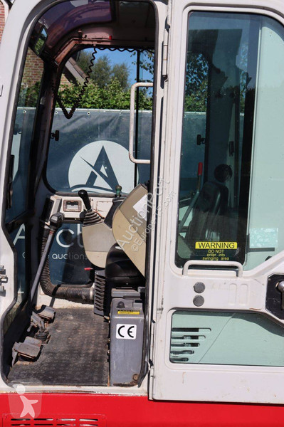 Skovel Takeuchi