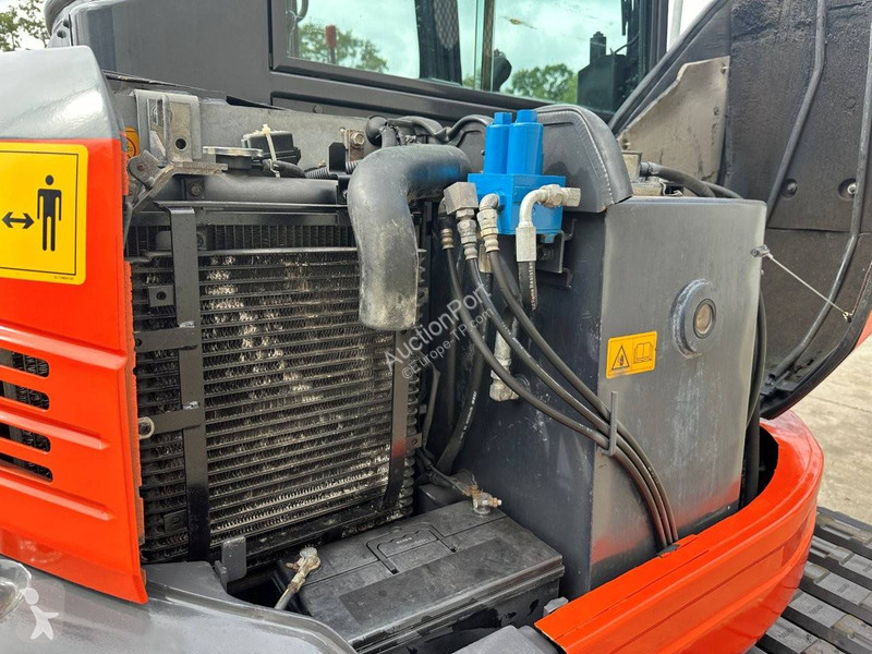 Skovel Kubota SZ