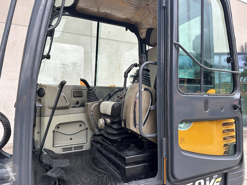 Skovel Hyundai R60VS