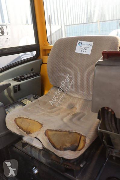 Pelle Volvo EC15B