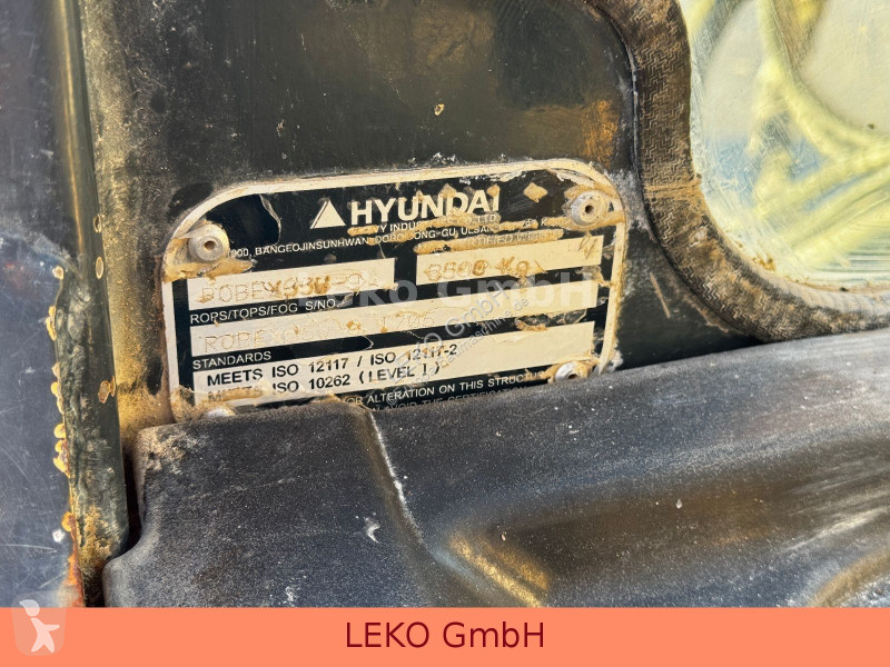 Pelle Hyundai Robex 55W9 Mit 4 Löffeln