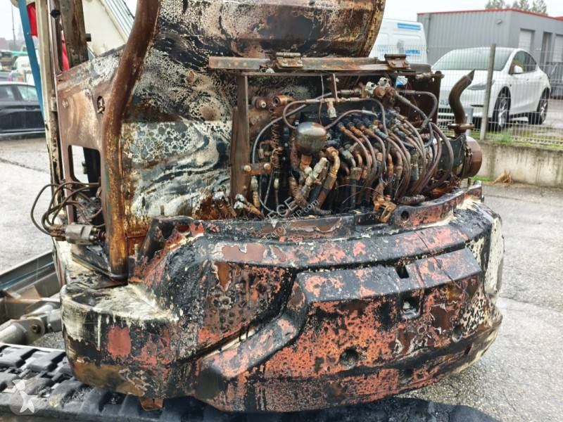 Багер Volvo ECR58F / Certificat CE endommagée