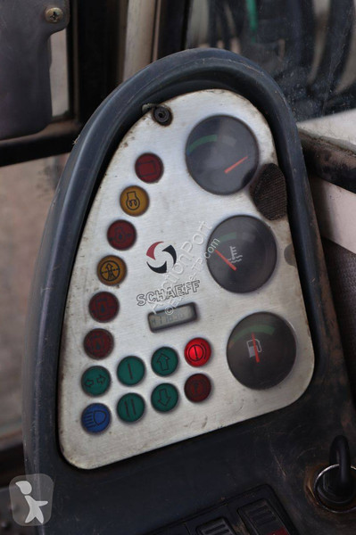 جرافة Schaeff TW85