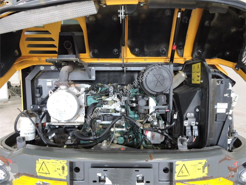 Escavadora Volvo EW60E