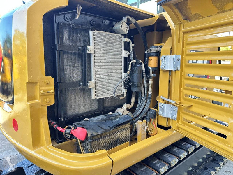 Escavadora Caterpillar .5E2