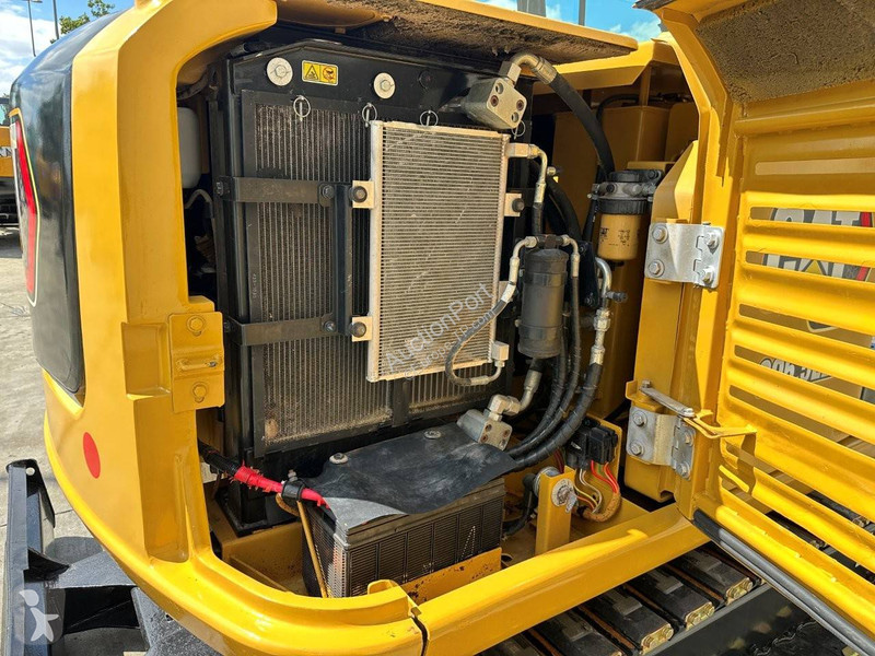 Escavadora Caterpillar .5E2
