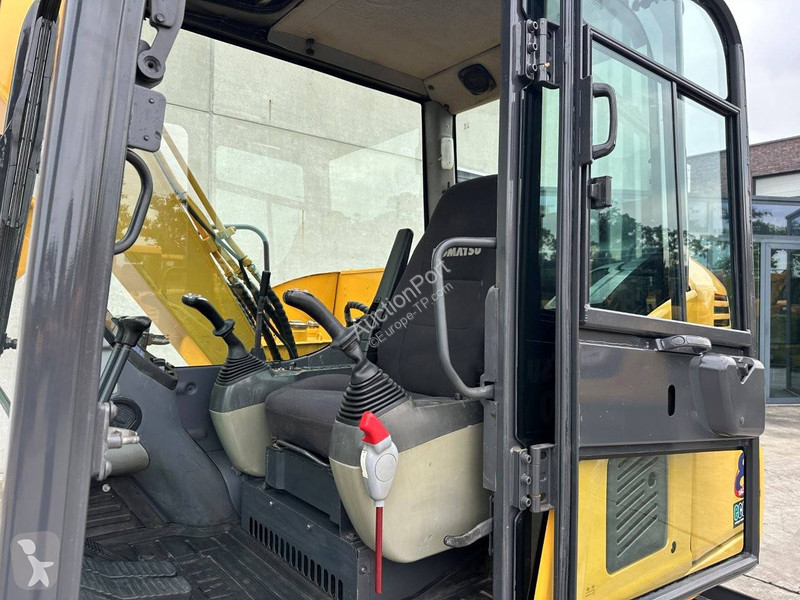 Graafmachine Komatsu PC70-8