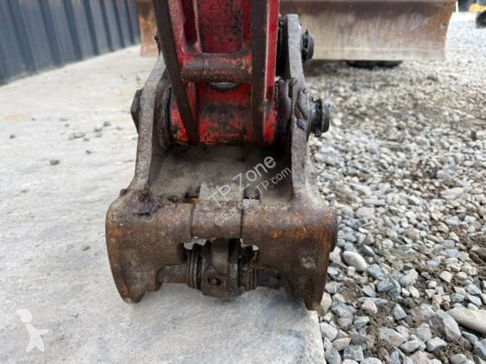 Escavadora Volvo ECR25D