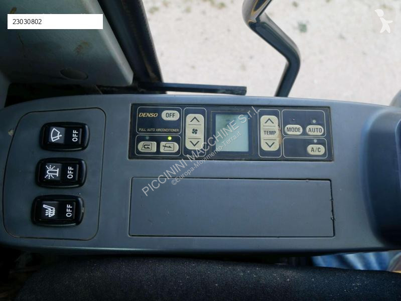Escavatore Komatsu PC180NLC-7K