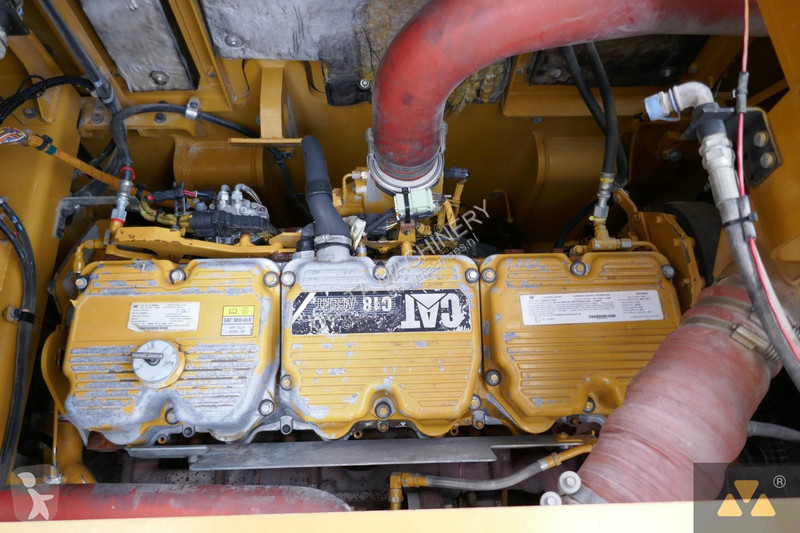 Graafmachine Caterpillar 390F LME
