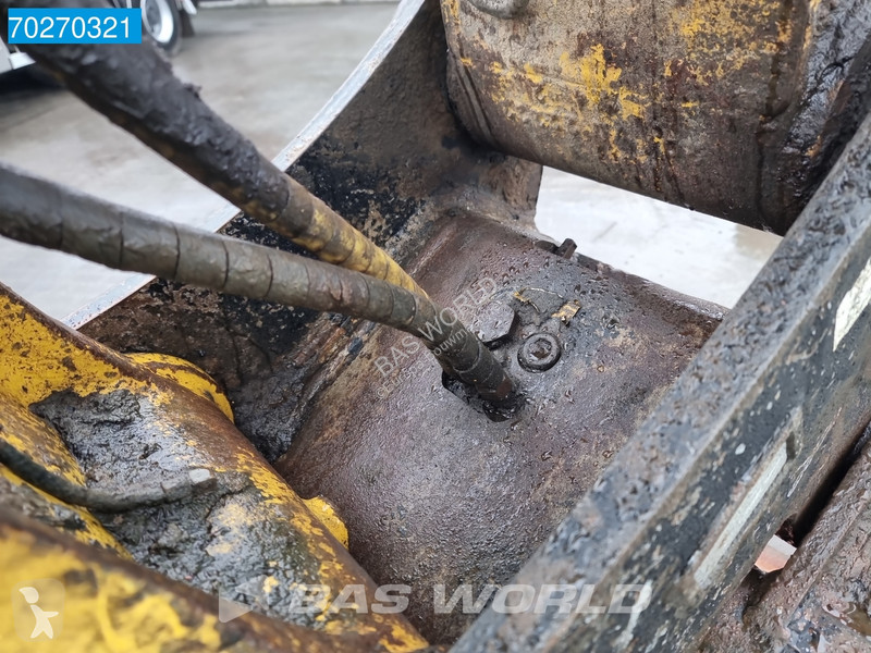 Lopatový nakládač Komatsu PC228 US LC