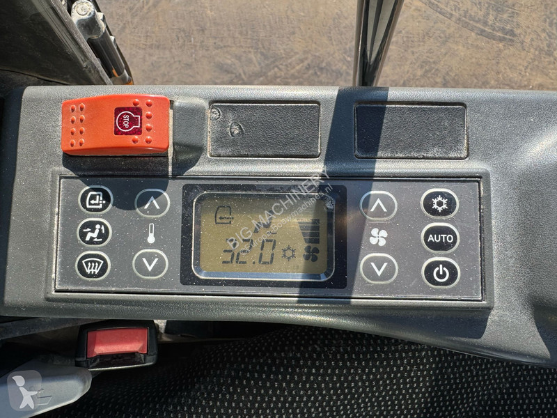 Escavatore Case CX300D