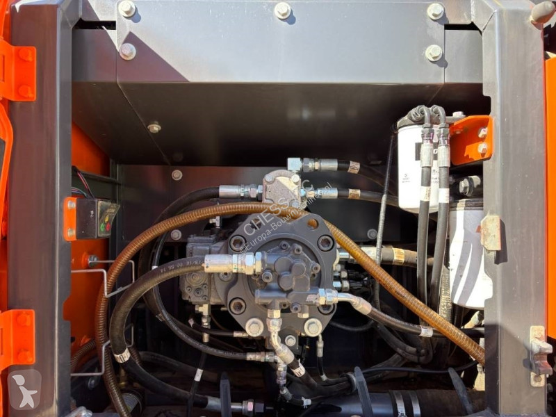 جرافة Doosan 255 LC-5 -- 255LC --