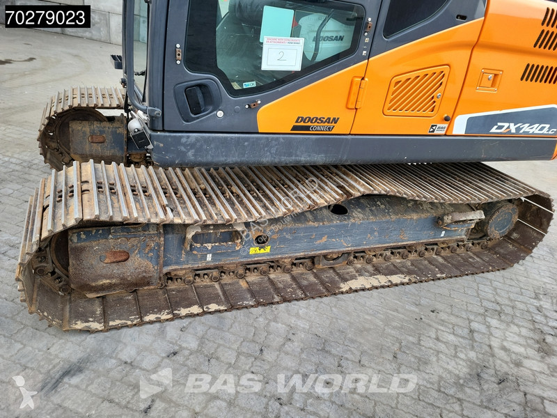 Excavator Doosan -5