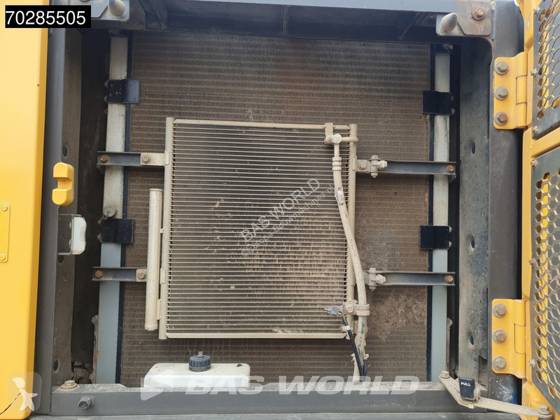Graafmachine Volvo C220  Select