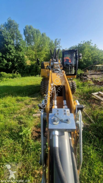 Excavator Liebherr A 912 COMPACT