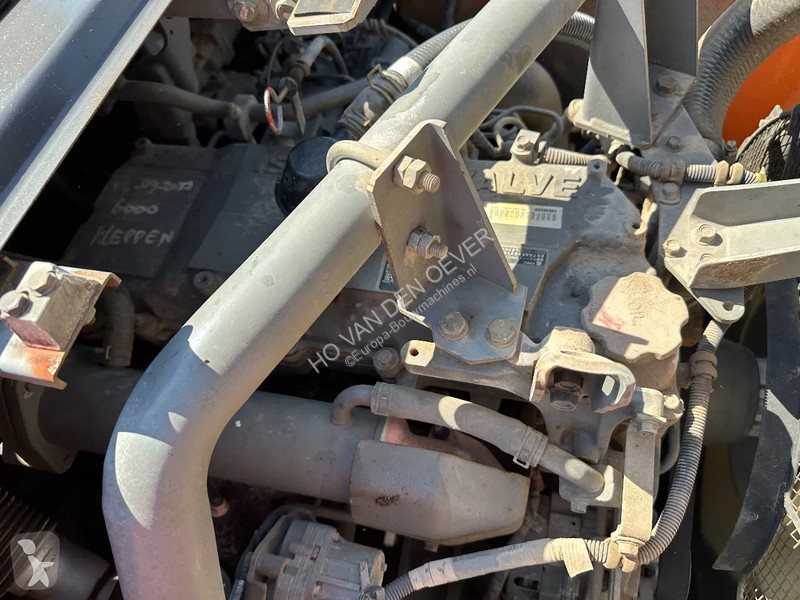 Escavatore Hitachi ZH210LC-5B