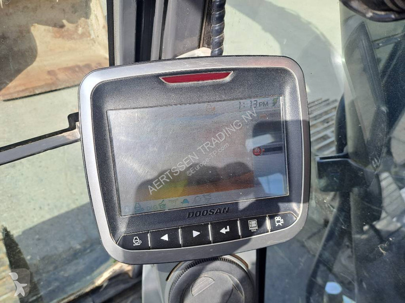 Excavadora Doosan -5 (Full Topcon 3D GPS)