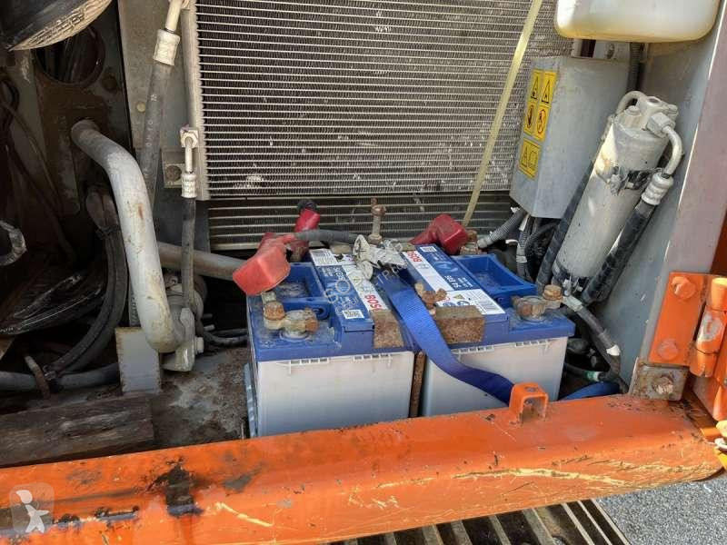 Excavadora Hitachi