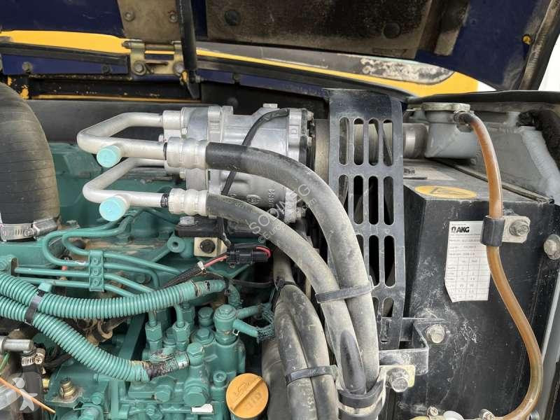 Escavadora Volvo