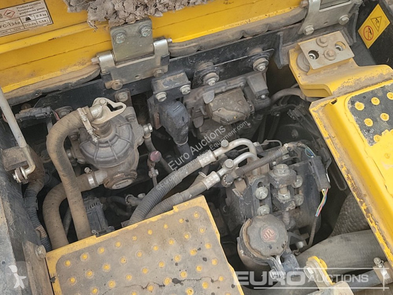 Escavatore Komatsu PC138US-11