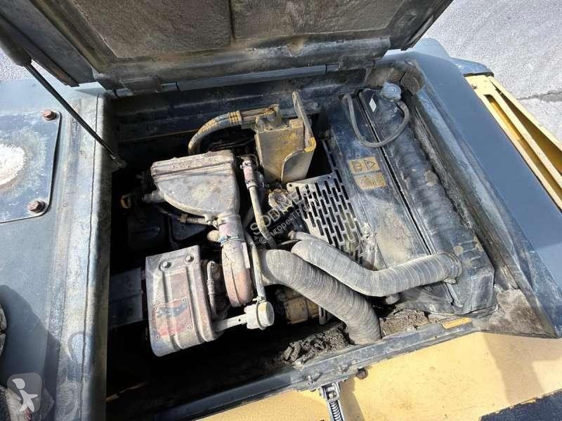 Escavadora Komatsu PC180LC-6K MACHINE SUISSE