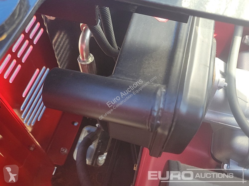 Escavadora JPC HT12