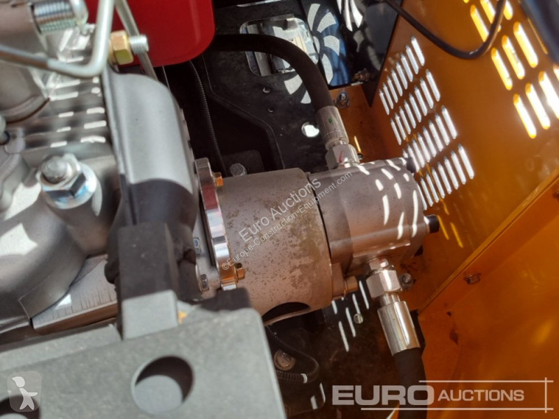Escavadora JPC HT12