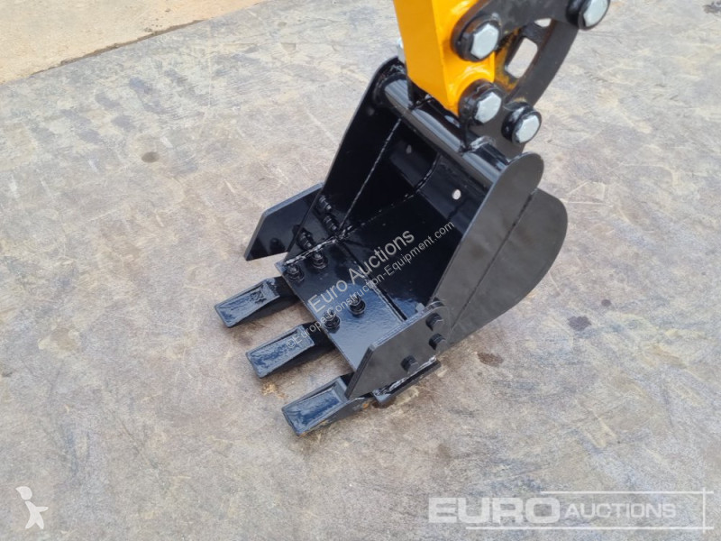 Escavadora JPC HT12