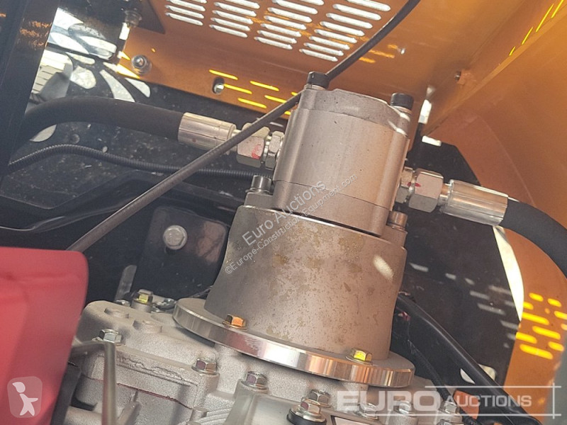 Escavadora JPC HT12