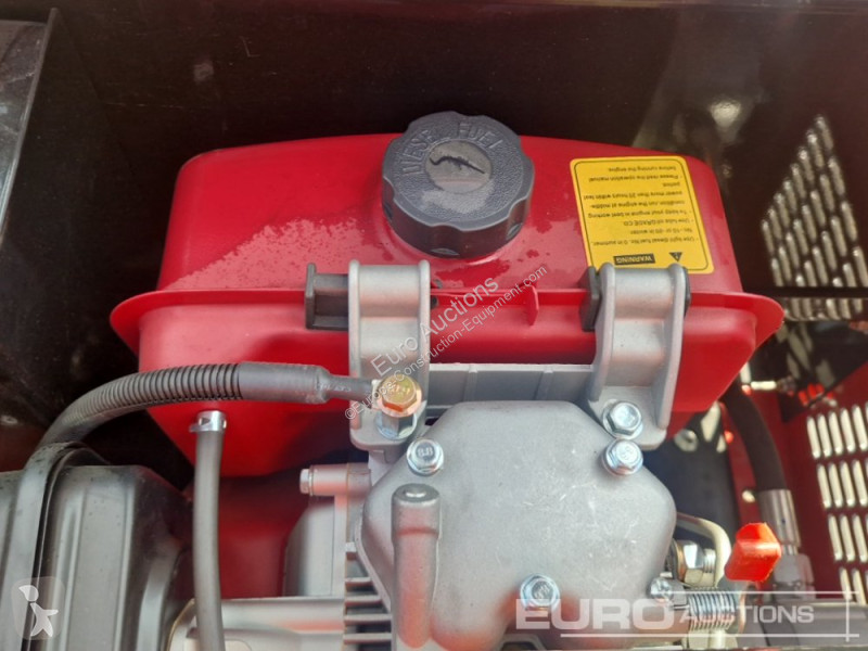Escavadora JPC HT12