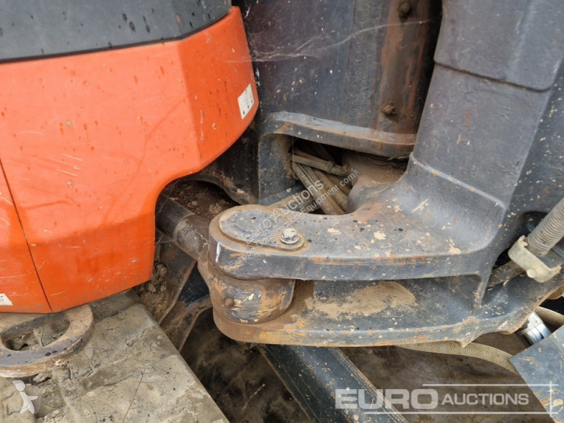 Escavatore Kubota KX080-4A
