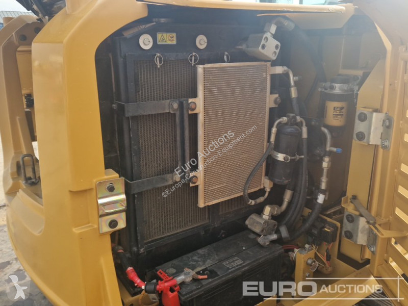 Graafmachine Caterpillar 305.5E2