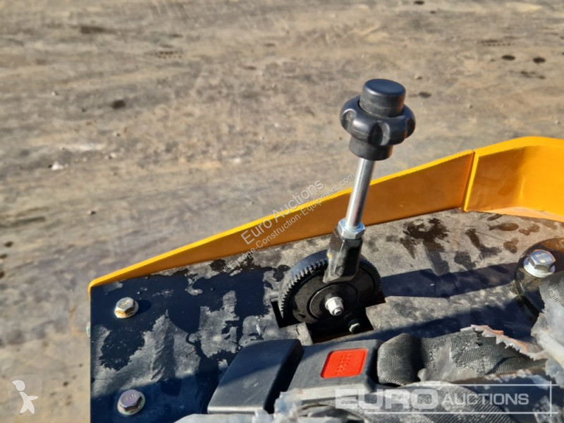 Escavadora JPC HT12