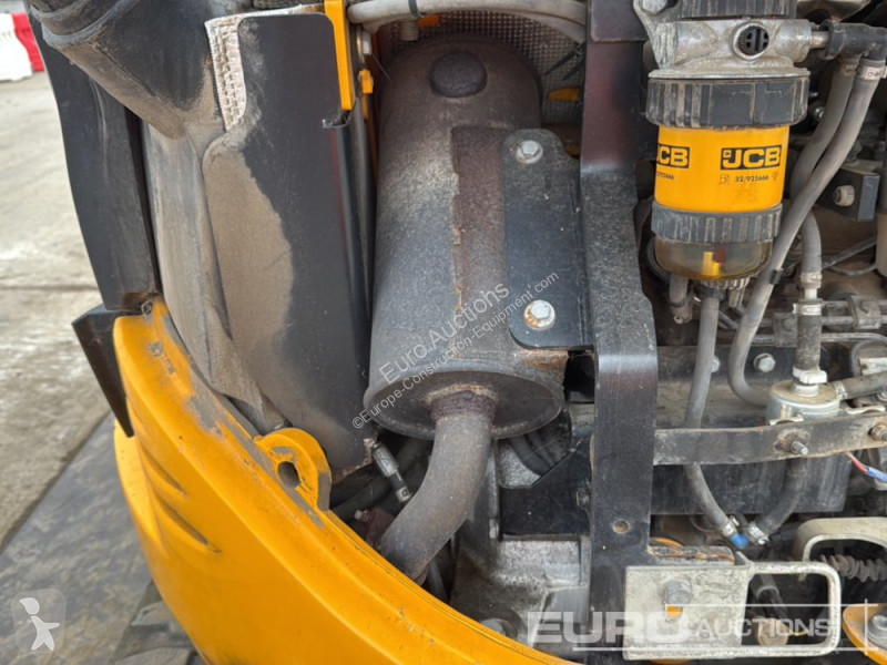 Excavator JCB L