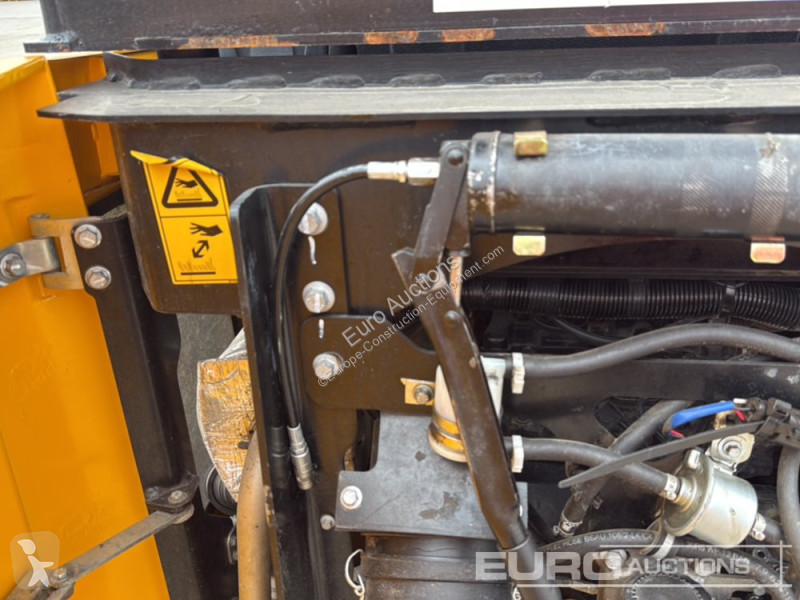جرافة JCB 16C-1